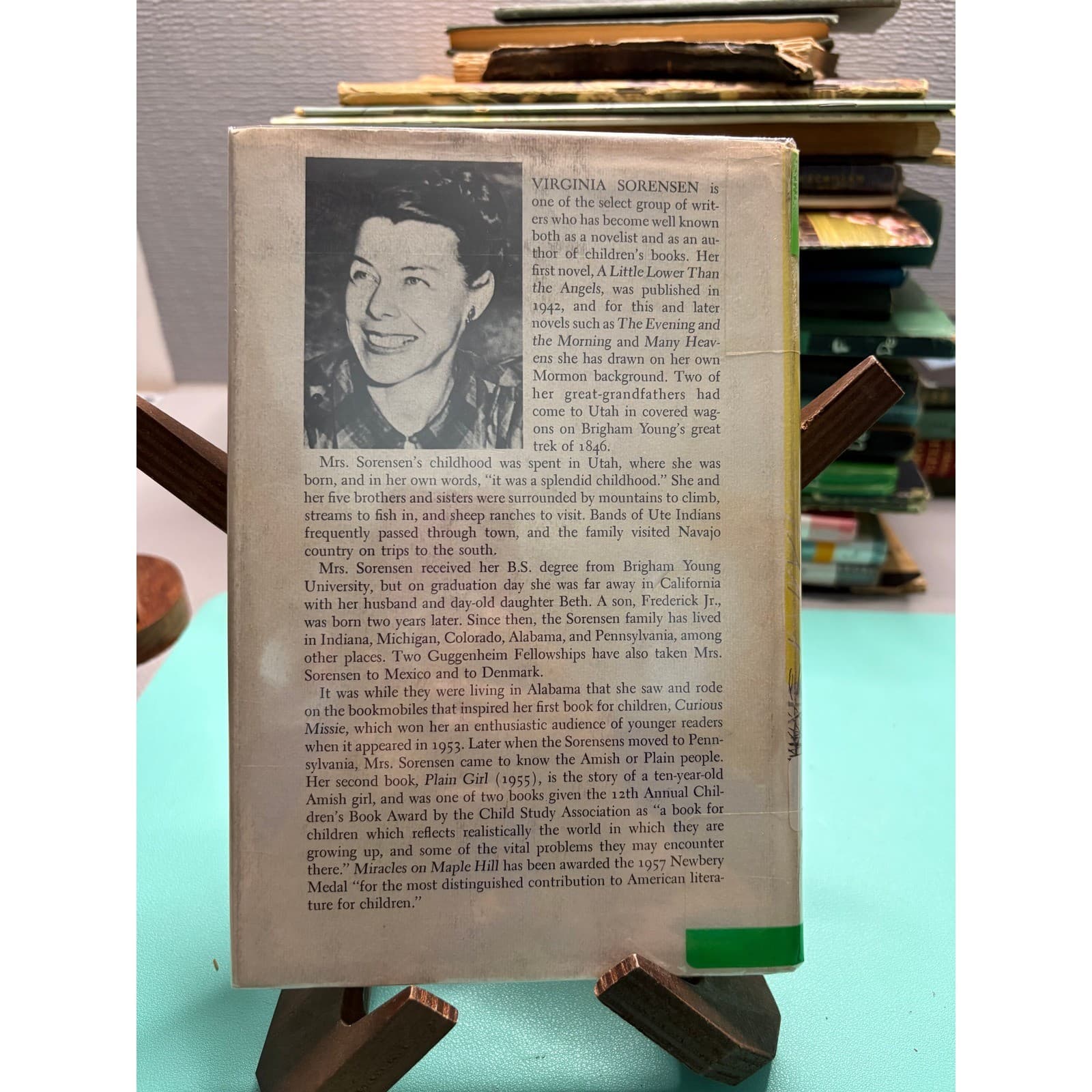 1956 Miracles on Maple Hill Virginia Sorensen Newbery Medal Vintage Hardcover - Thumbnail 3