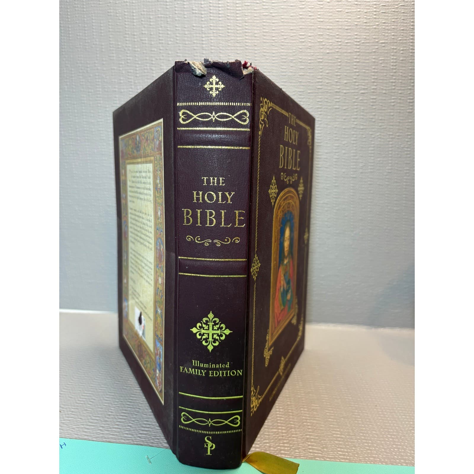 The Holy Bible Illuminated Family Edition King James Version Year 2000 vintage - Thumbnail 4