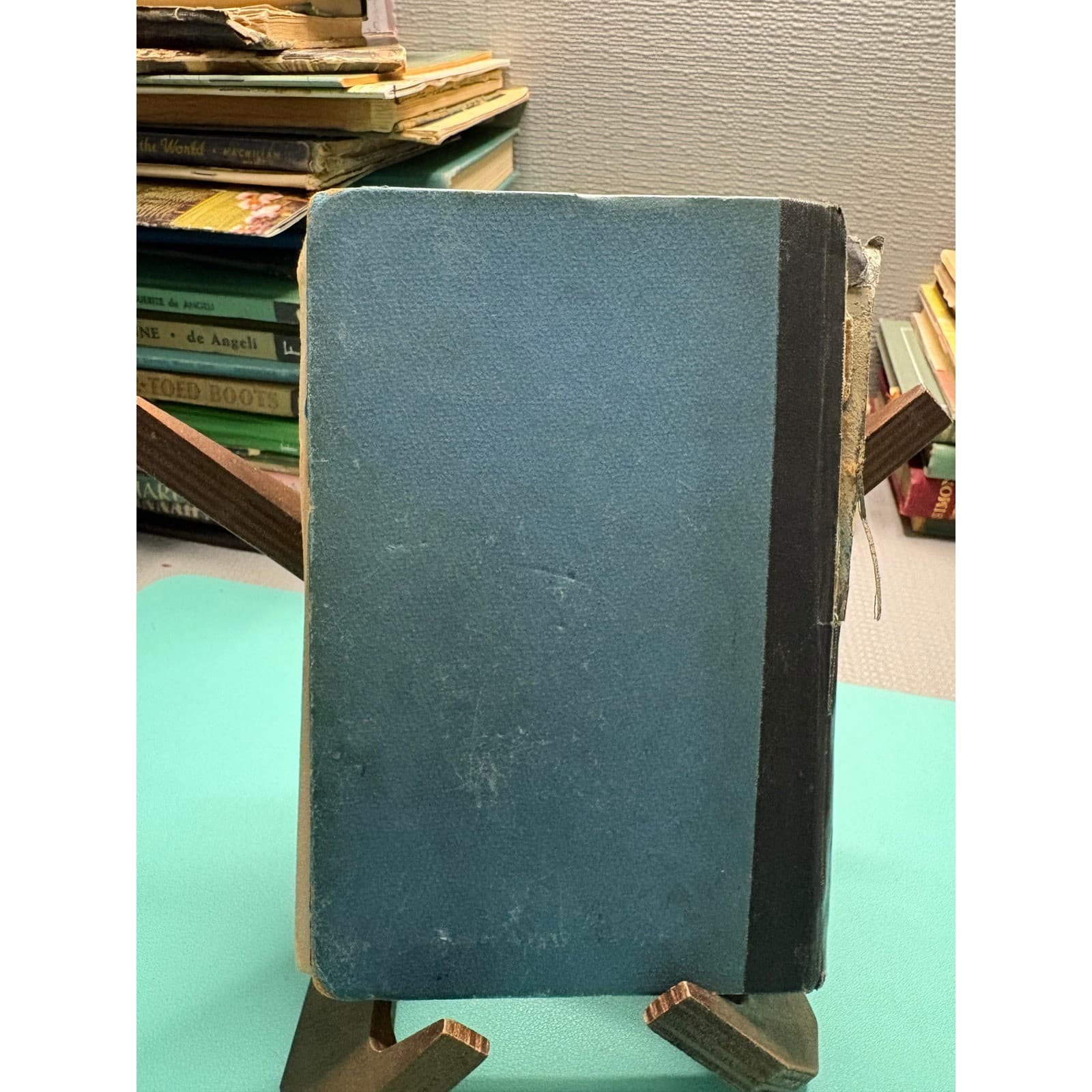 1936 The Secret at the Hermitage Dana Girls Mystery Carolyn Keene Hardcover - Thumbnail 3
