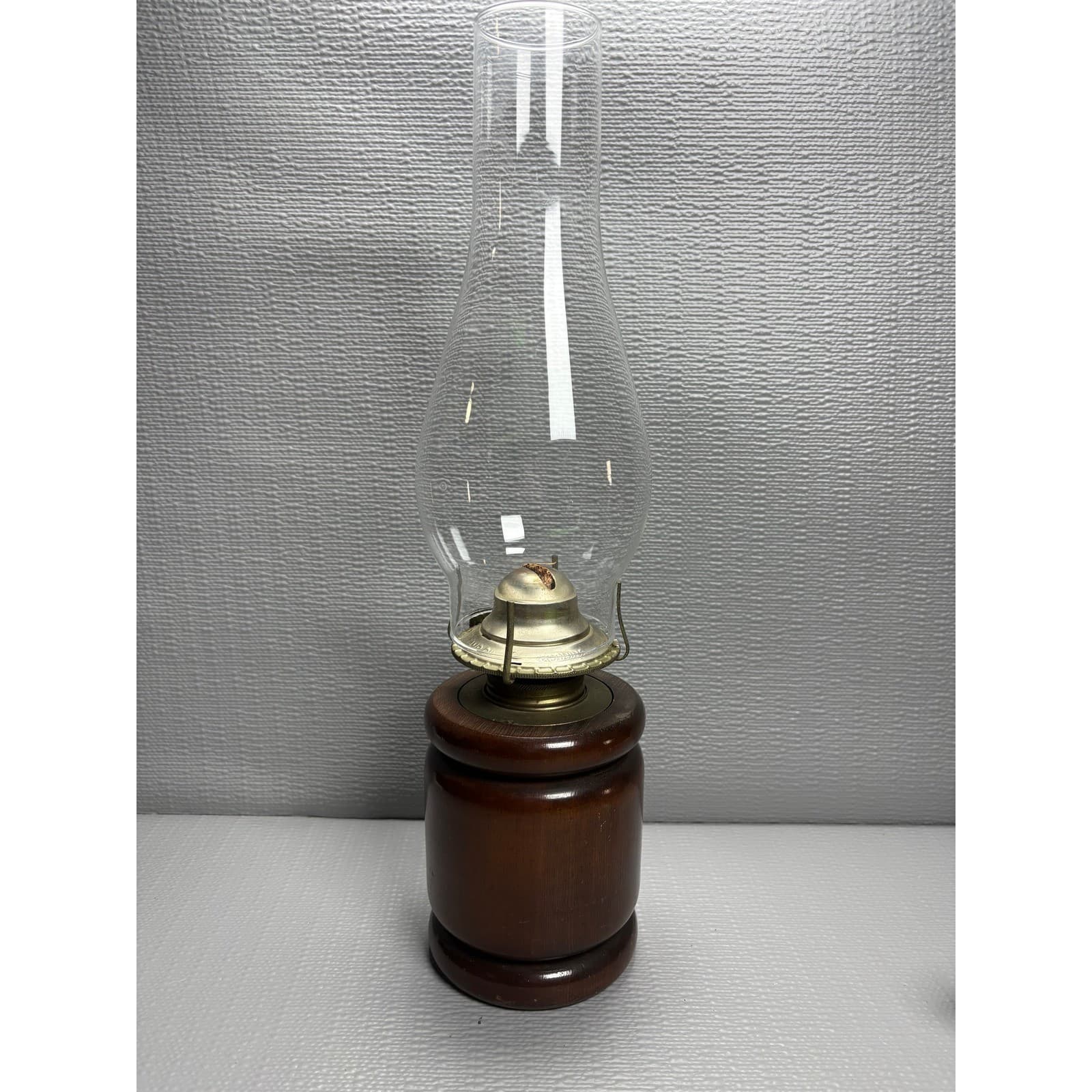 Vintage Wood Base Oil Lamp with Clear Glass Hurricane Chimney Rustic Farmhouse - Thumbnail 5