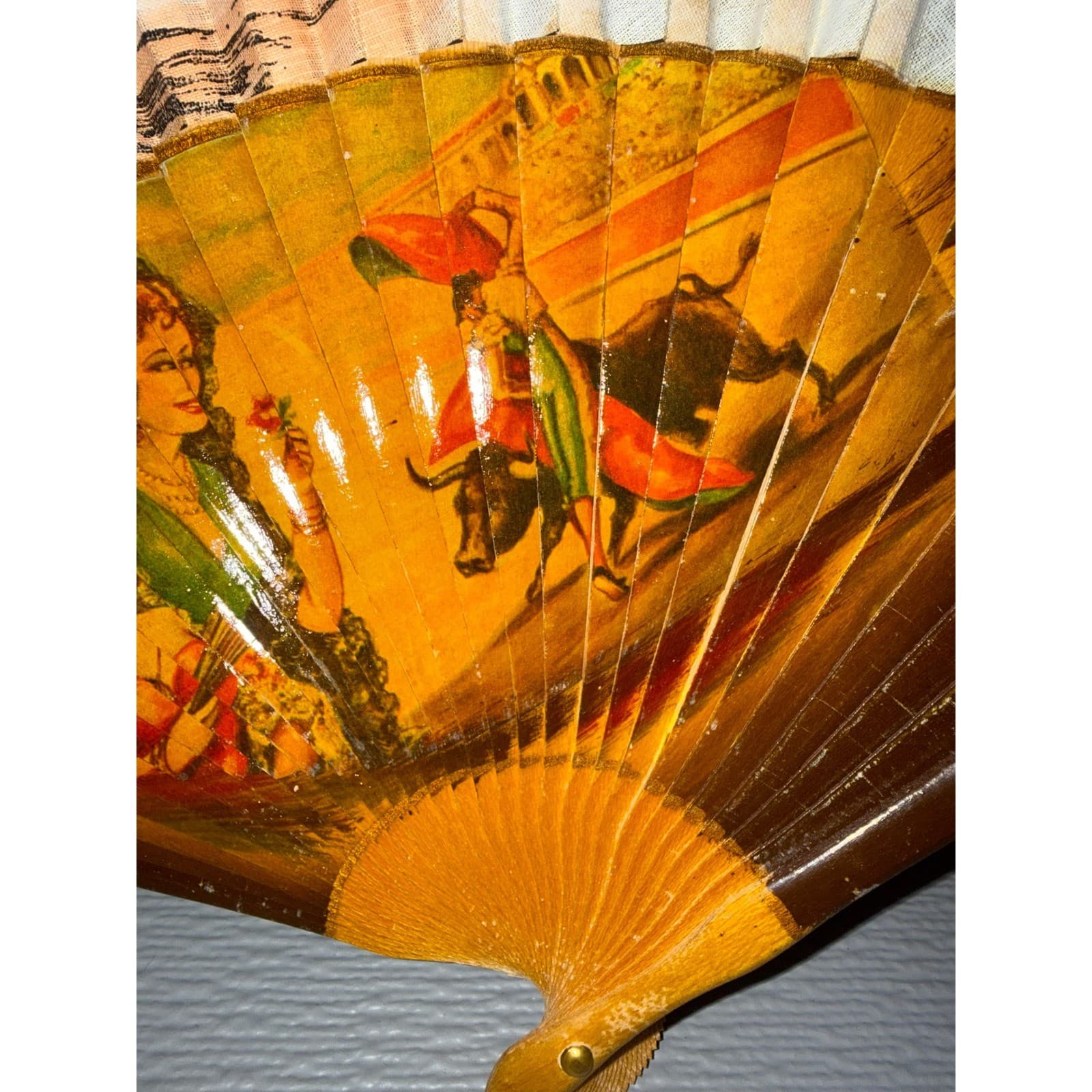Vintage Spanish Bullfighting Hand Painted Folding Fan Matador Scene 16 Inch - Thumbnail 2