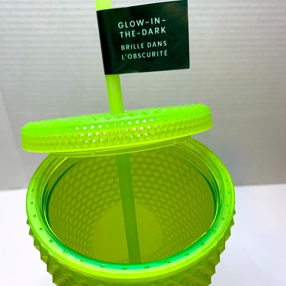 STARBUCKS - 2022 Glow in the Dark / 24 oz Studded Tumbler- New Green Lemongrass. - Thumbnail 2