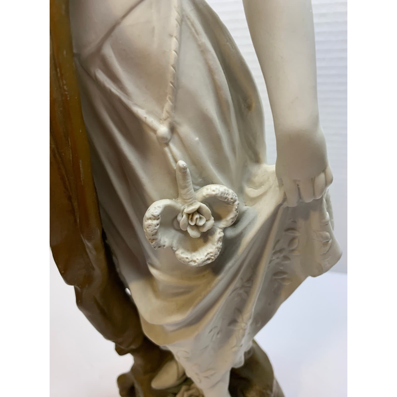 Vintage German Porcelain Figurine Pair White 18th Century Style Statues - Thumbnail 6