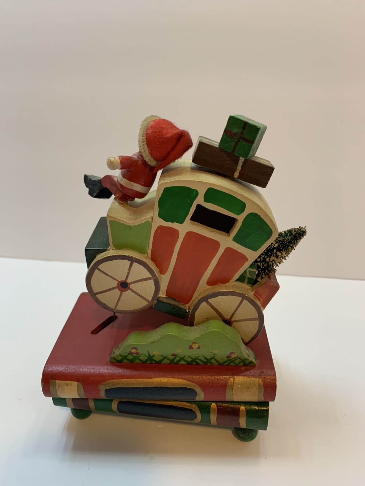 Vintage Jay Import Co Wooden Action Musical Elf on Stagecoach Books 16-9844D - Thumbnail 2