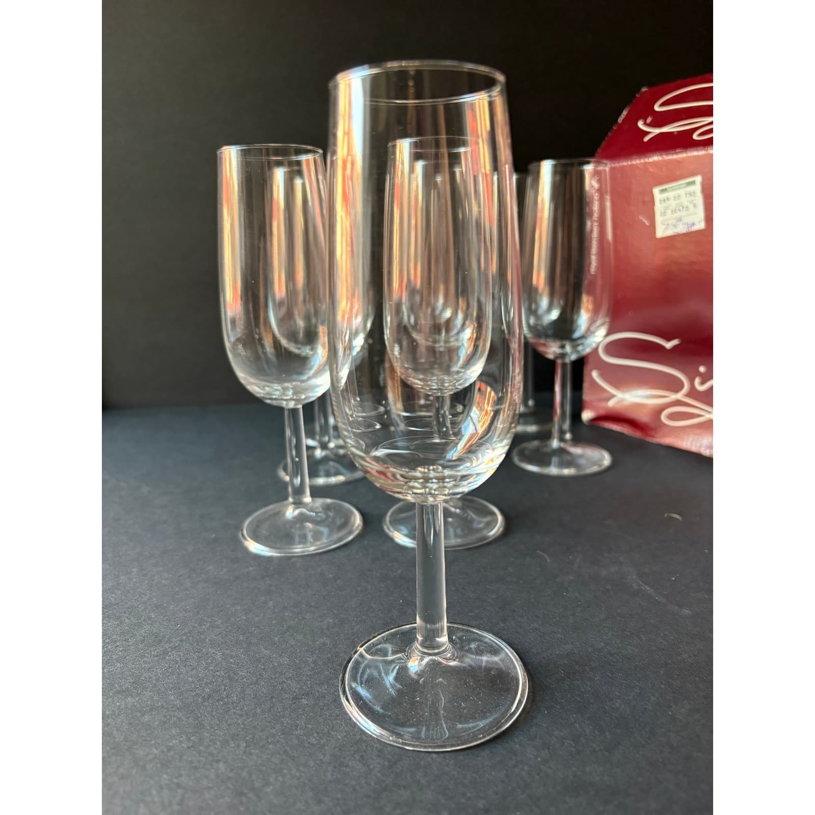 Royal Leerdam Simplicity Champagne Flutes Set of 9 Glasses 6.5oz - Thumbnail 3