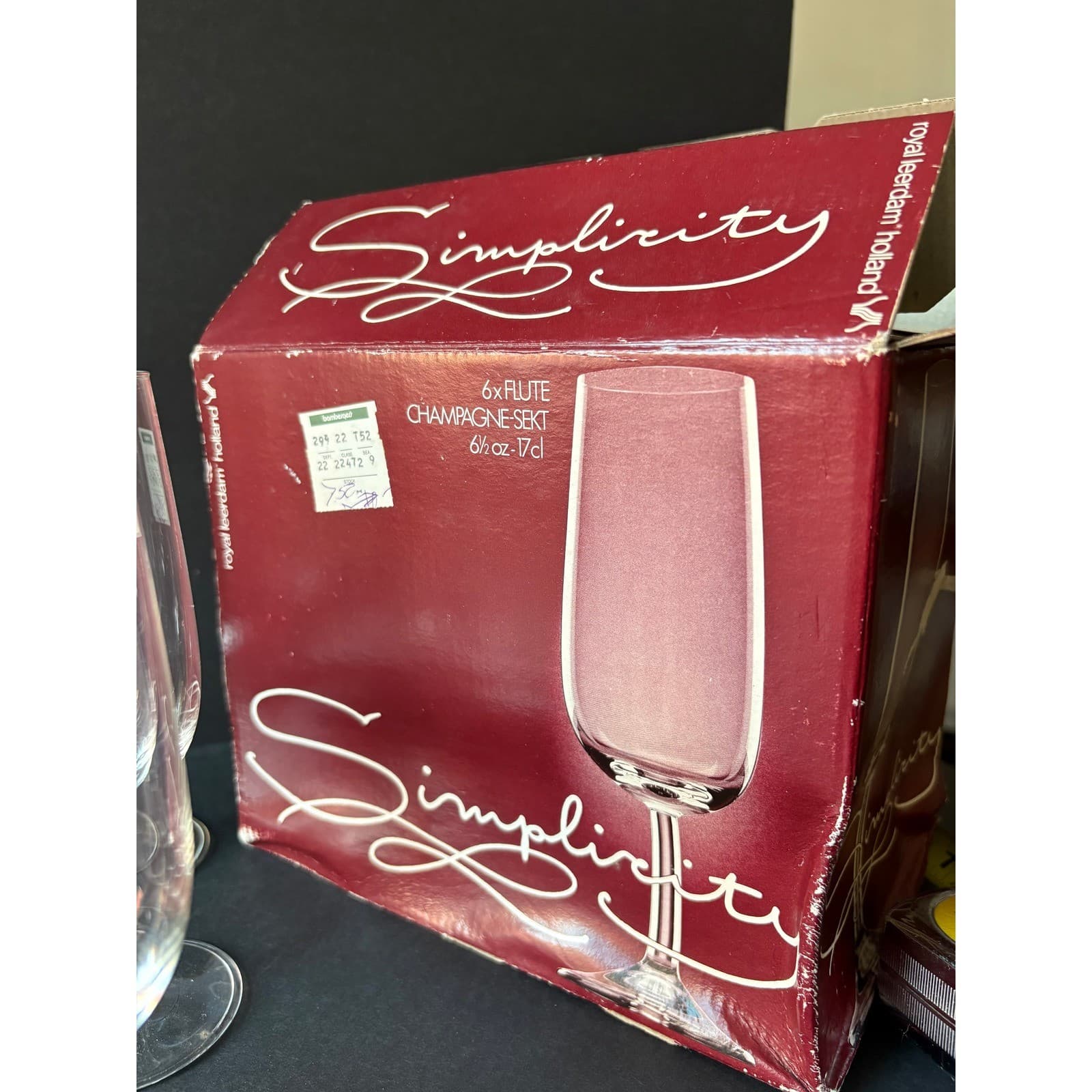 Royal Leerdam Simplicity Champagne Flutes Set of 9 Glasses 6.5oz - Thumbnail 8