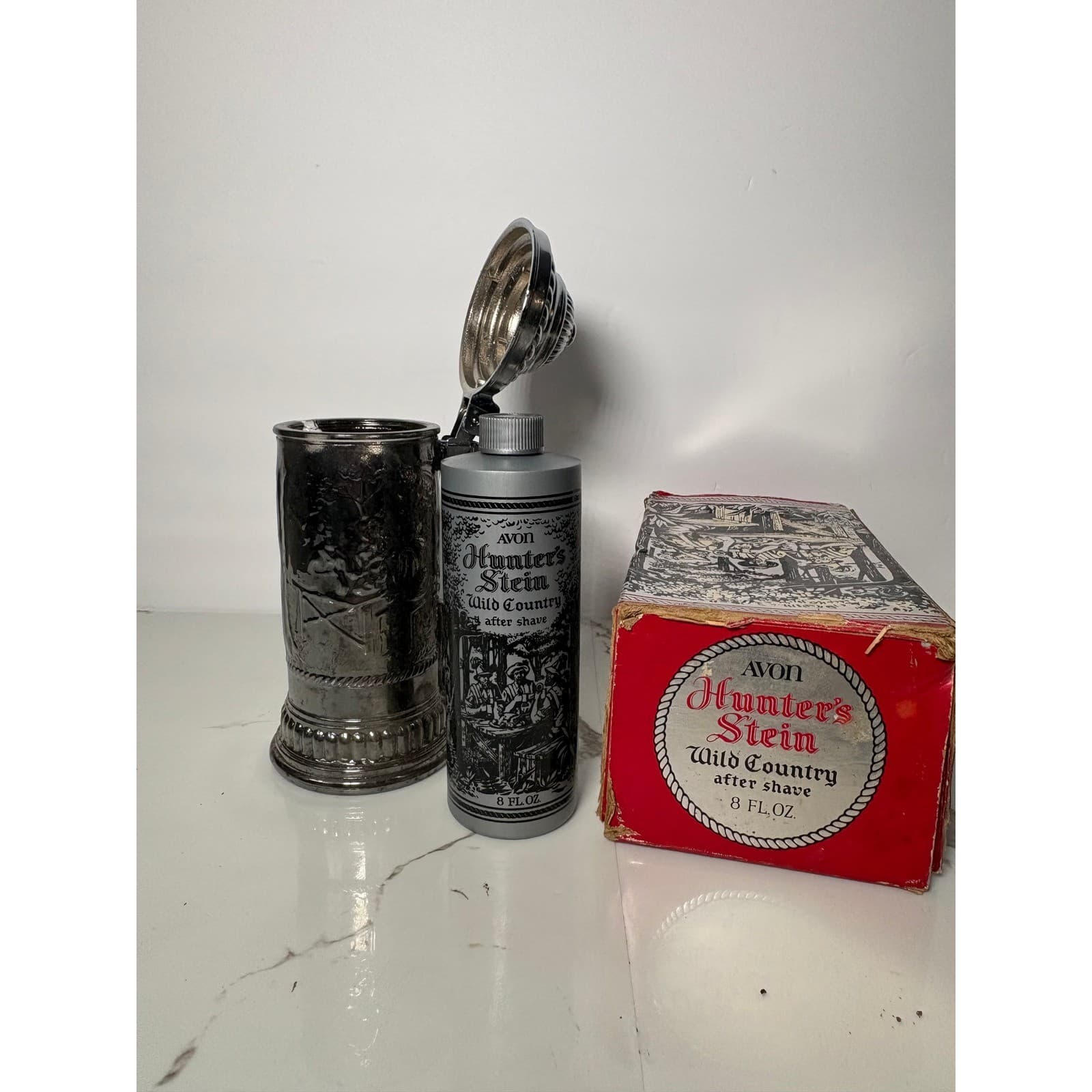 Vintage Avon Hunters Stein Wild Country After Shave 8 oz Decanter with Box - Thumbnail 5