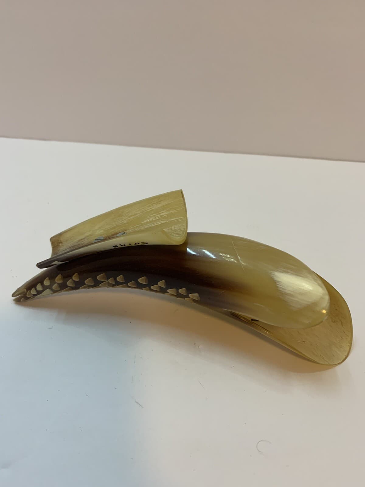 Vintage Bovine Horn Open Mouth Decorative Fish Sculpture - Thumbnail 5