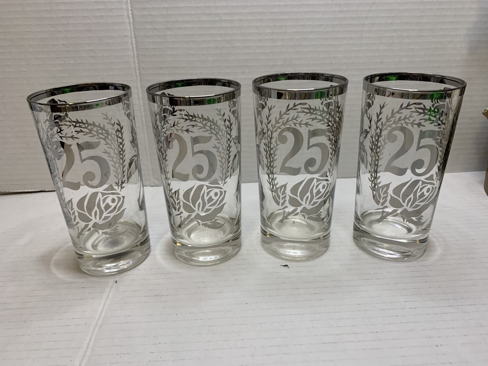 Set Of 4 Royal Lusterware 25th Anniversary Glasses W/holder Caddy & Coasters - Thumbnail 6
