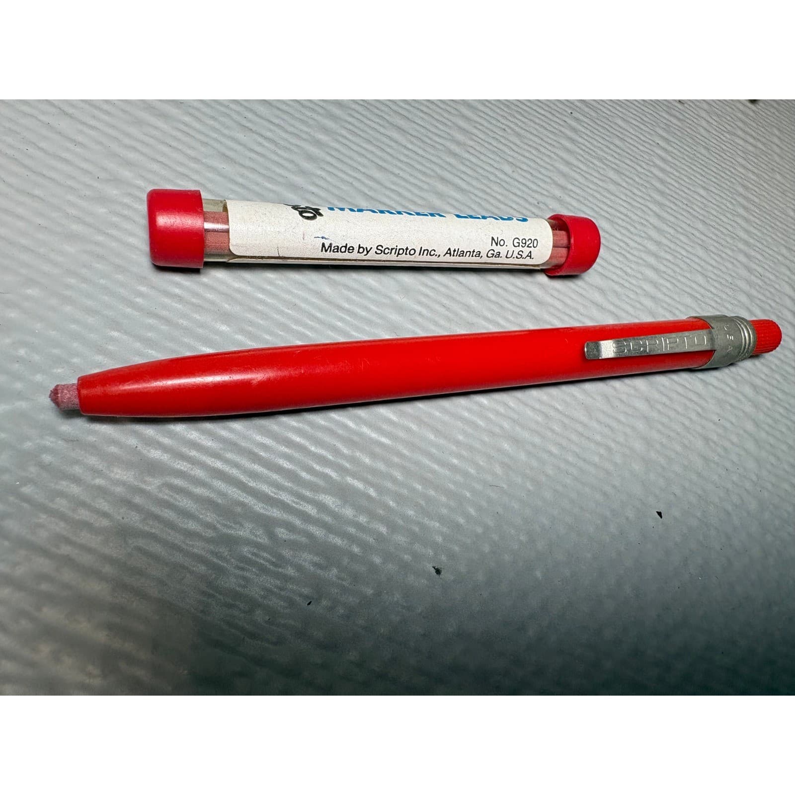 Vintage Scripto Red Mechanical Crayon Marker Pencil with G920 Lead Refills USA - Thumbnail 3