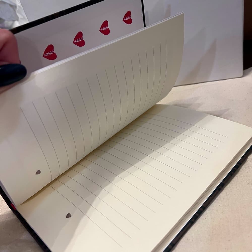 FENDI Love Journal FF Notebook Book Keepsake Notes Letters Jot down ideas - Thumbnail 6