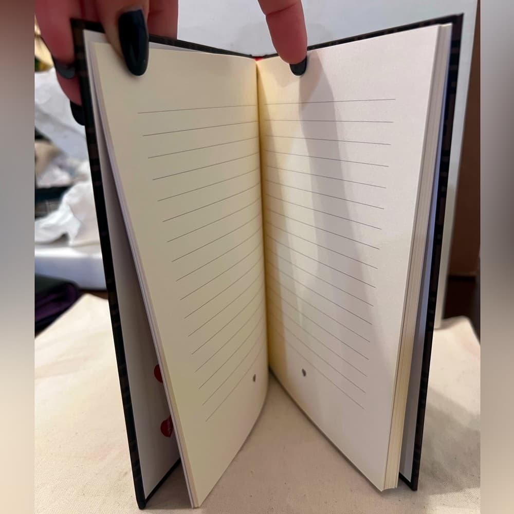 FENDI Love Journal FF Notebook Book Keepsake Notes Letters Jot down ideas - Thumbnail 4