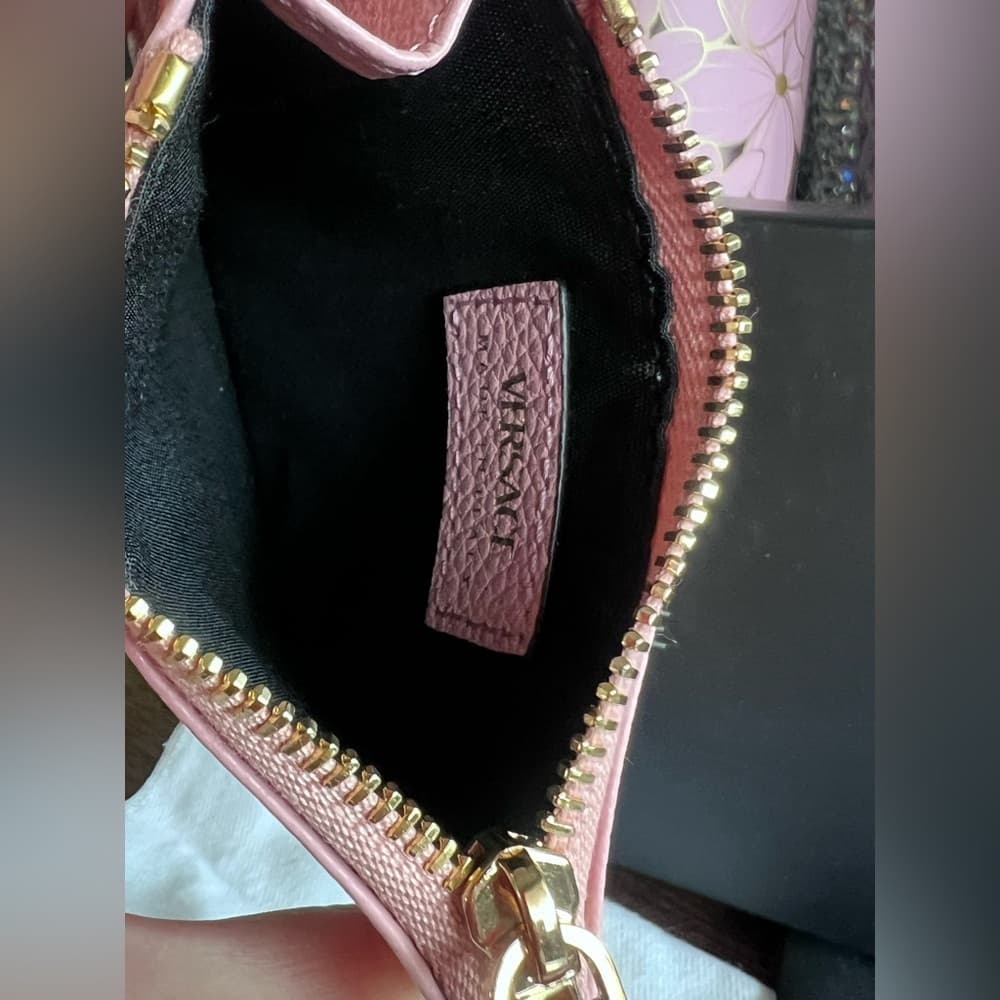 VERSACE Gold Metal Logo Virtus Calfskin Grain Pink Leather ID Card Coin Holder - Thumbnail 8