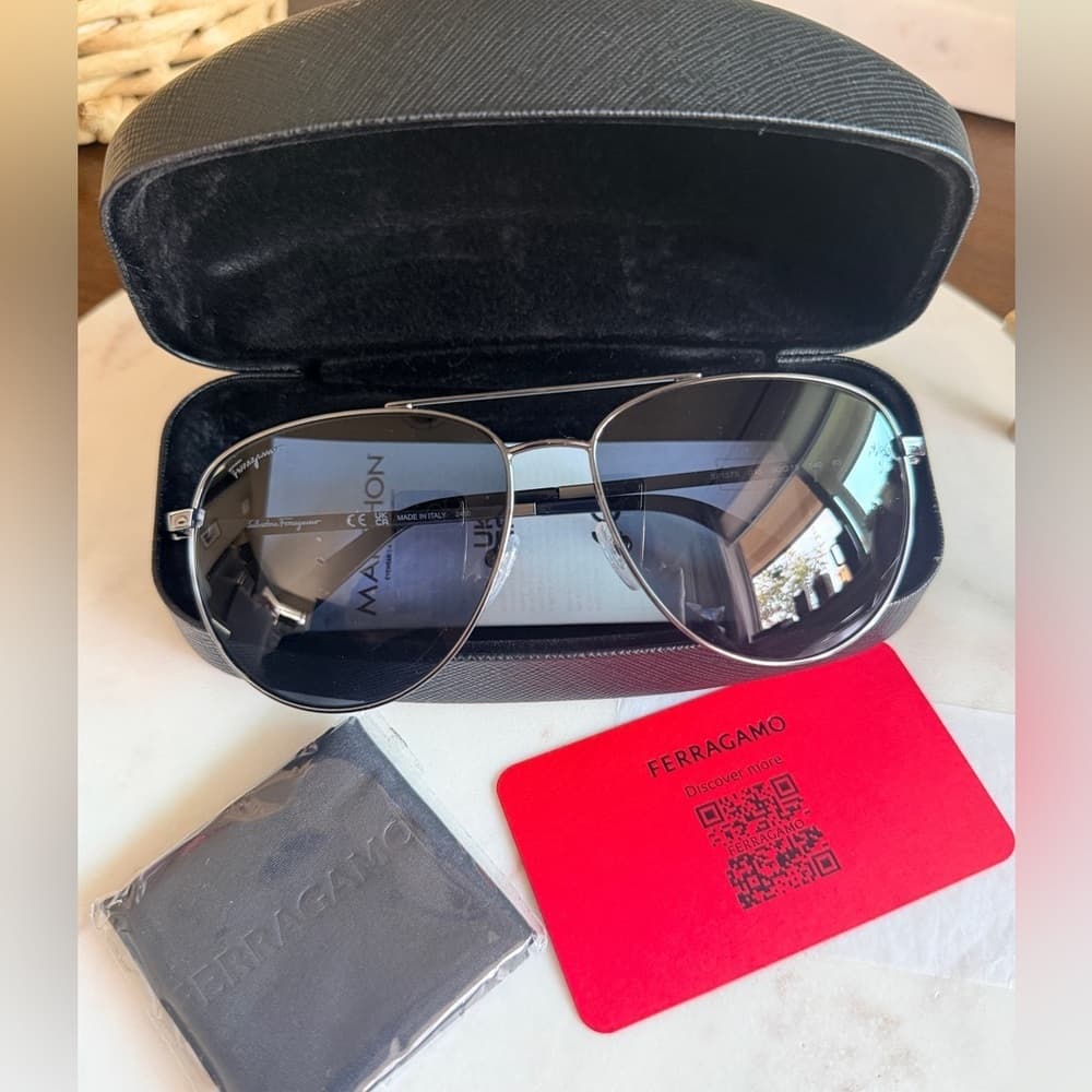 Salvatore Ferragamo SF157S Sunglasses 015 Dark Gun Aviator 60-15-140 Excellent - Thumbnail 7