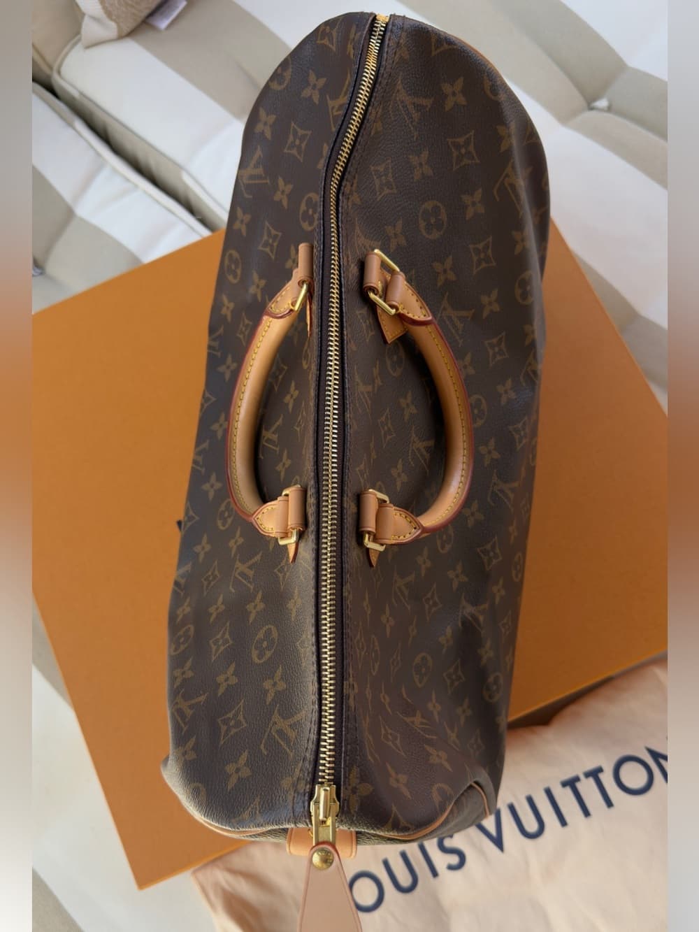Louis Vuitton Speedy 40 Classic Monogram Canvas France w/ Box, Dust Bag Lock Key - Thumbnail 3