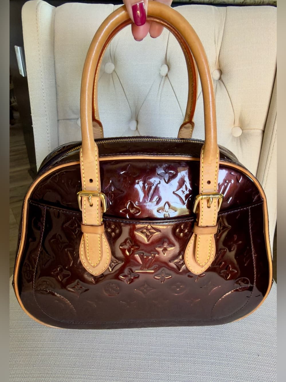 Louis Vuitton Summit Drive in Amarante Vernis Patent Leather Monogram Tote Bag - Thumbnail 3