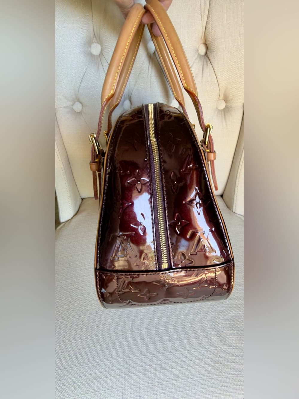Louis Vuitton Summit Drive in Amarante Vernis Patent Leather Monogram Tote Bag - Thumbnail 8