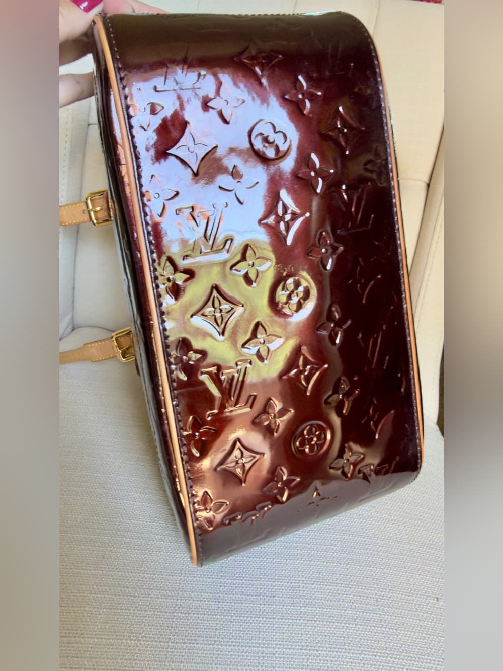 Louis Vuitton Summit Drive in Amarante Vernis Patent Leather Monogram Tote Bag - Thumbnail 10