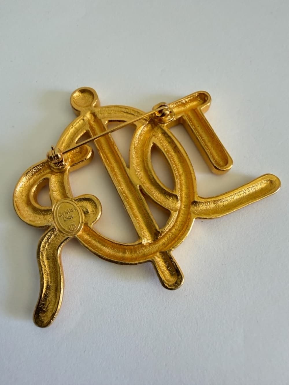 DIOR Oversized Woven Rope Design CD Logo Gold Plated 1980’s Pin Brooch Vintage - Thumbnail 8