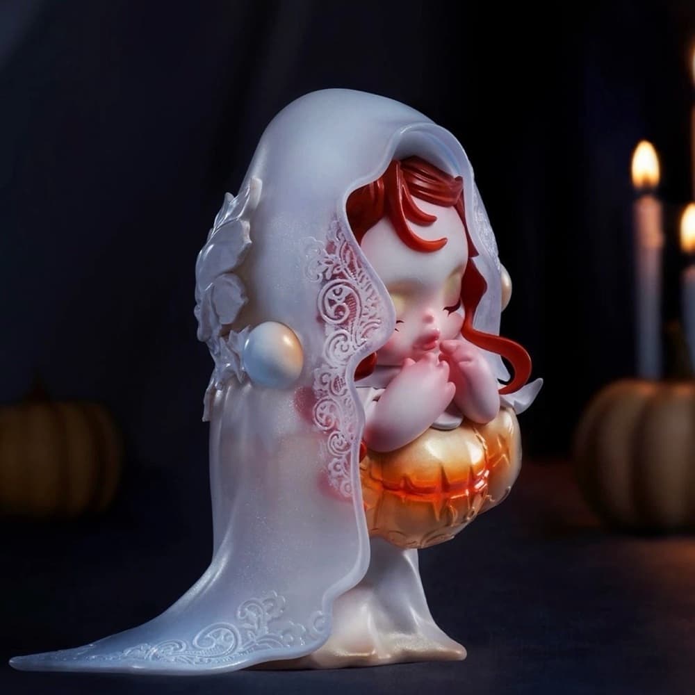 Skullpanda Covenant of The White Moon Pop Mart Limited Edition Lights Up NEW NIB - Thumbnail 3