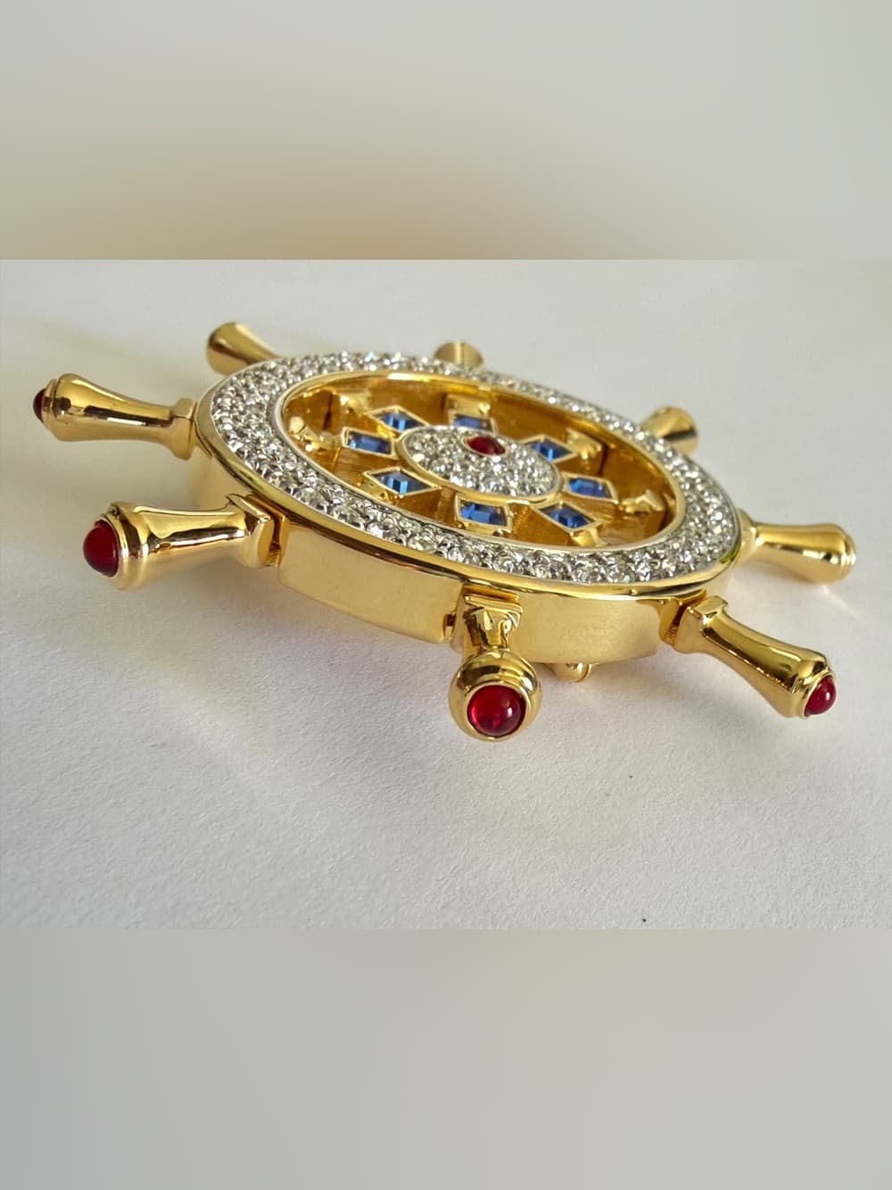 SWAROVSKI Nautical Ship Wheel Brooch Gemstone Crystal Blue Red Gold Pin Cruise - Thumbnail 4