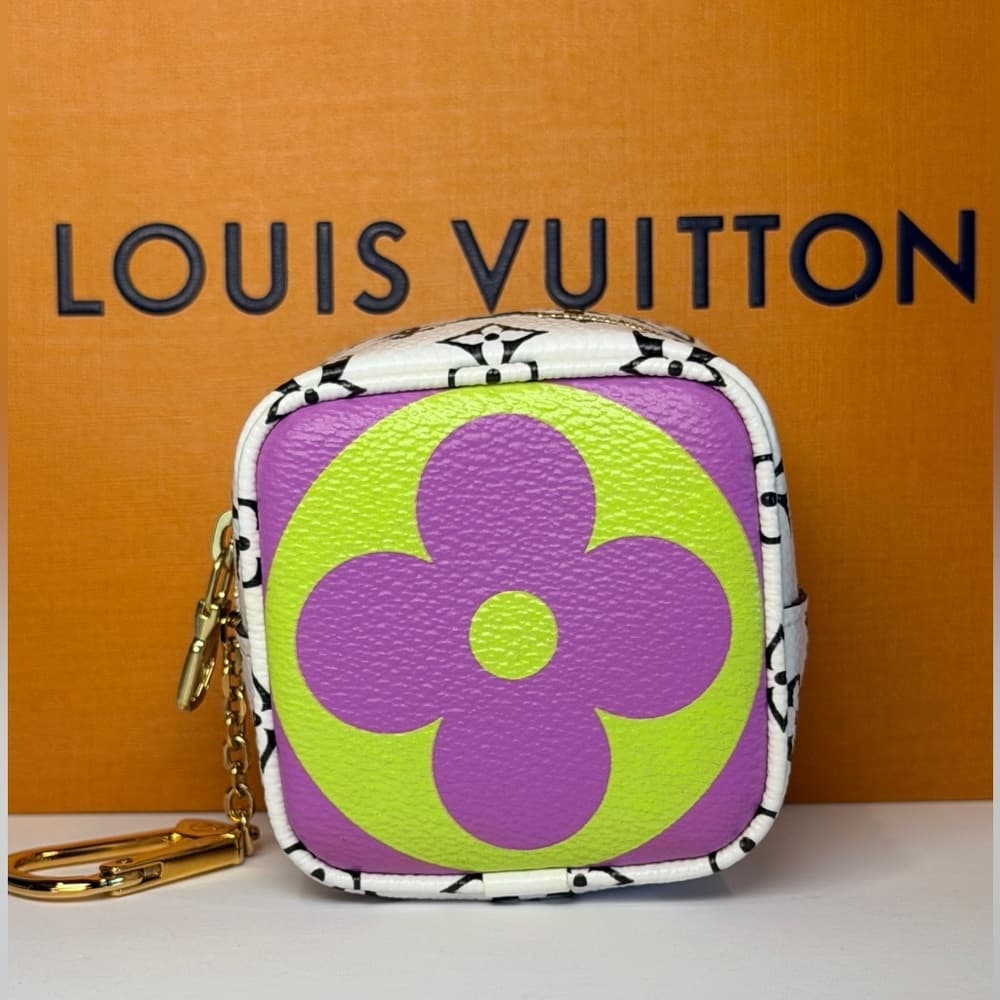 LOUIS VUITTON Monogram Giant Portemonnaie Cube Mini Cube Coin Bag Key Charm - Thumbnail 2
