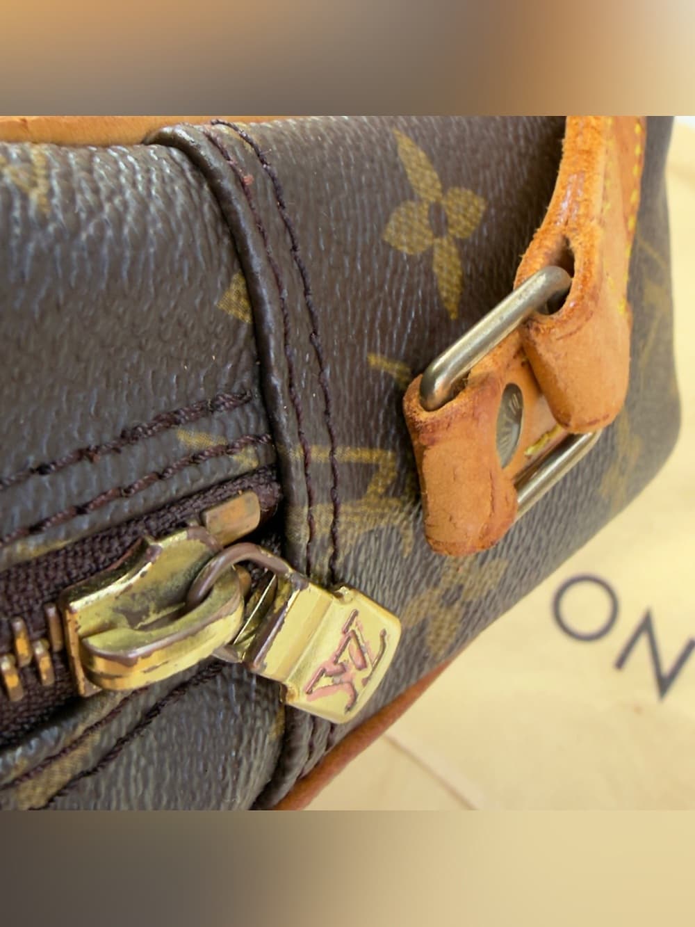 Louis Vuitton Trocadéro 30 Monogram Canvas Crossbody Bag Vintage Dust Bag France - Thumbnail 6