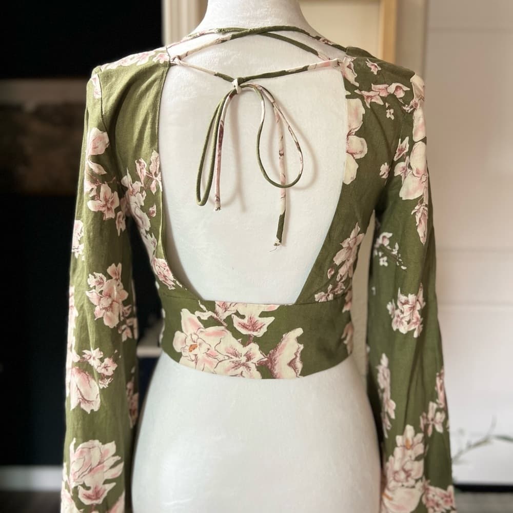NEW ZARA 2023 CRUISE LINEN BLEND Printed Floral Bell sleeves crop top Large L - Thumbnail 4