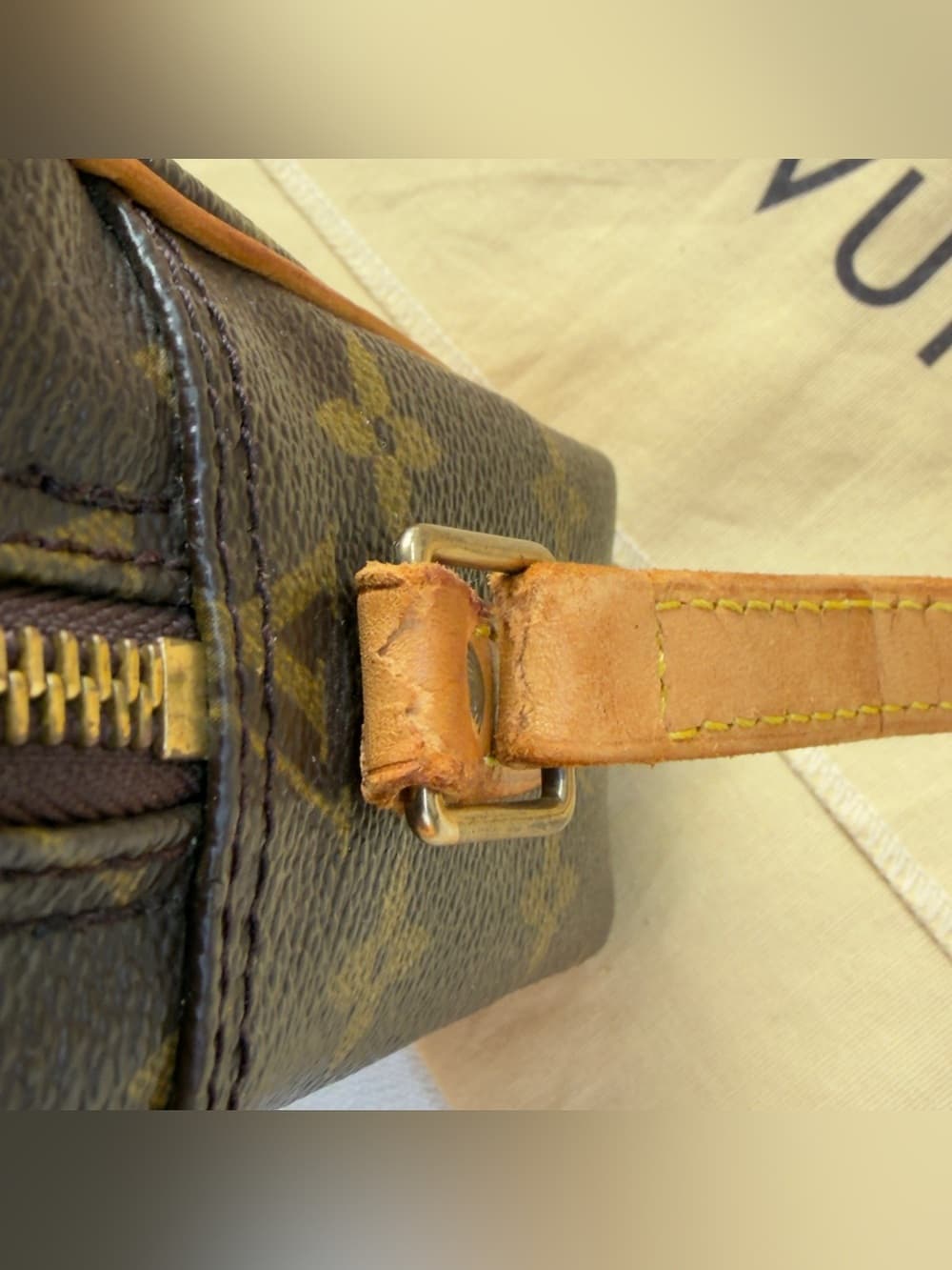 Louis Vuitton Trocadéro 30 Monogram Canvas Crossbody Bag Vintage Dust Bag France - Thumbnail 5