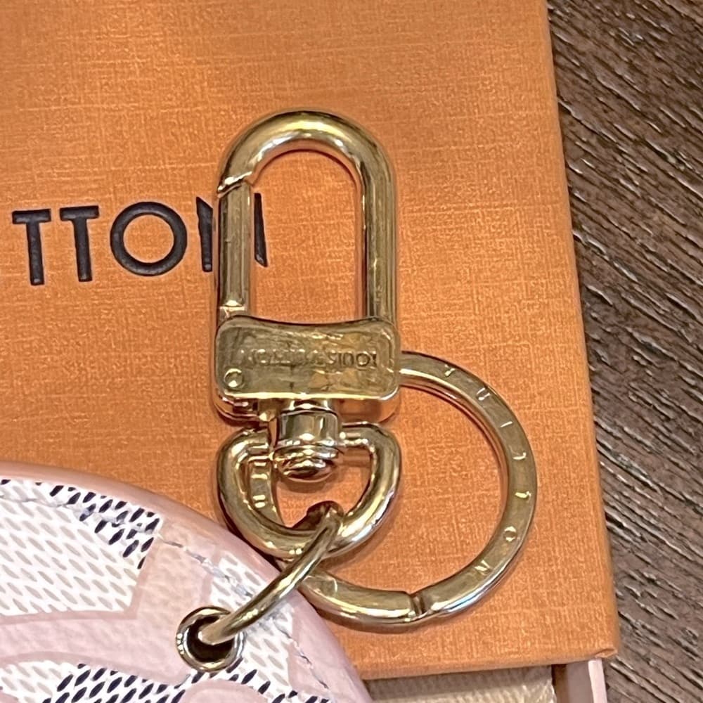 Louis Vuitton Damier Azur Tahitienne Round Leather Keychain Key Purse Charm Clip - Thumbnail 5