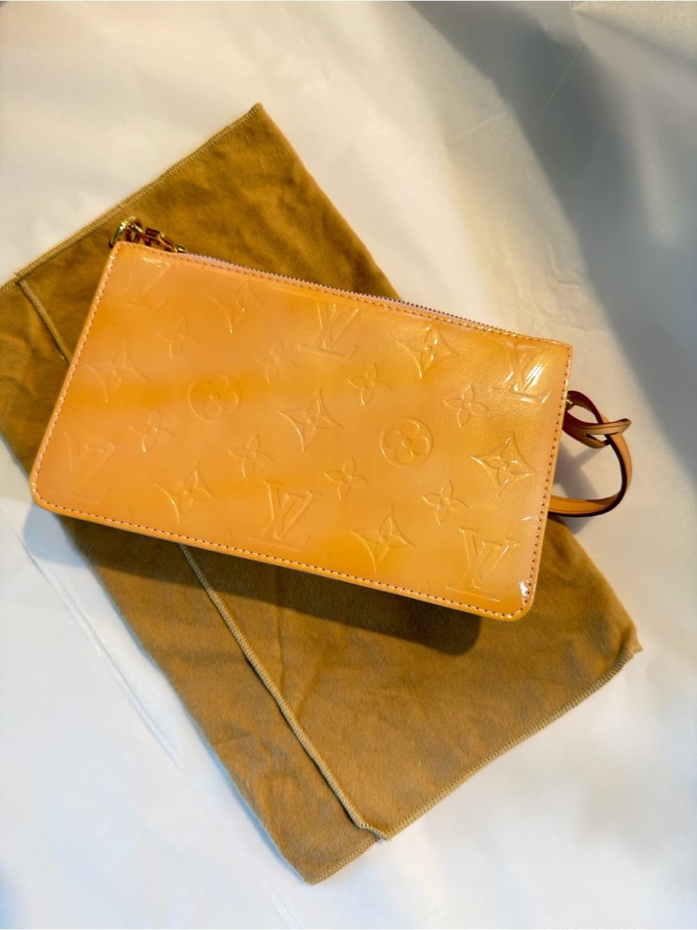 Louis Vuitton Vernis Lexington Pochette Orange Patent Monogram Shoulder Bag - Thumbnail 3