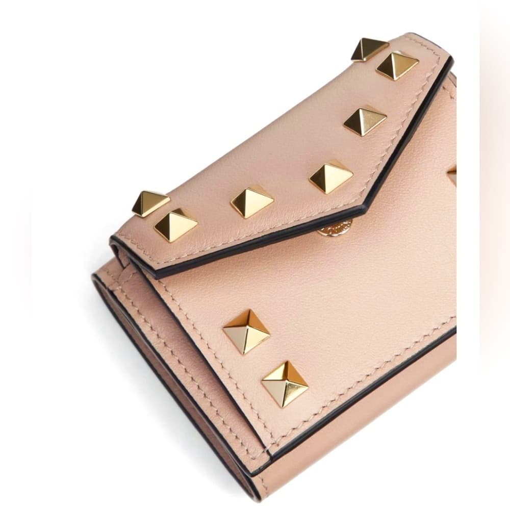 EUC VALENTINO GARAVANI Gold Rockstud Front Flap Mini Trifold Pale Pink Wallet - Thumbnail 2