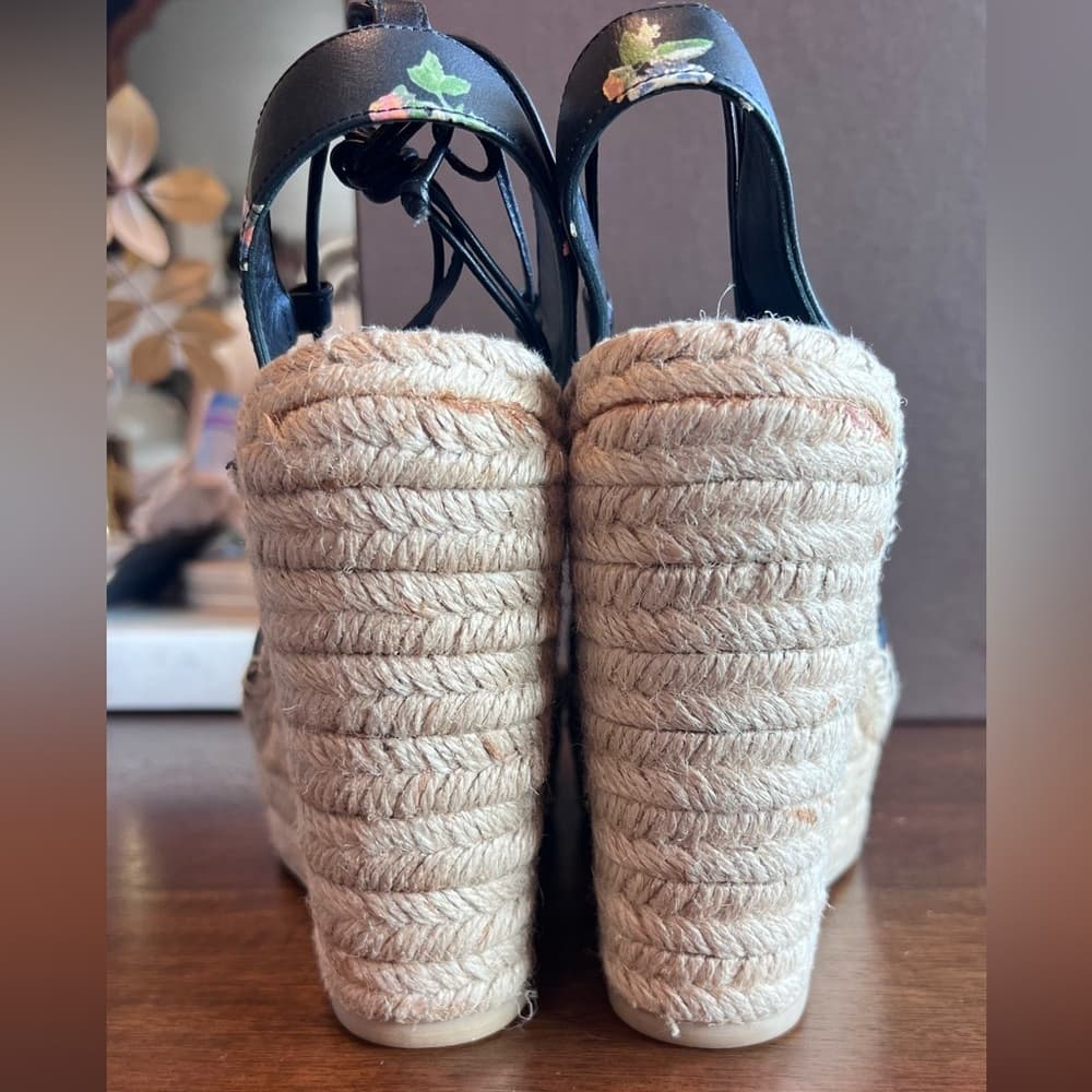Saint Laurent YSL Floral Black Leather Ankle Wrap Espadrille Wedge Heel EU 40 - Thumbnail 7