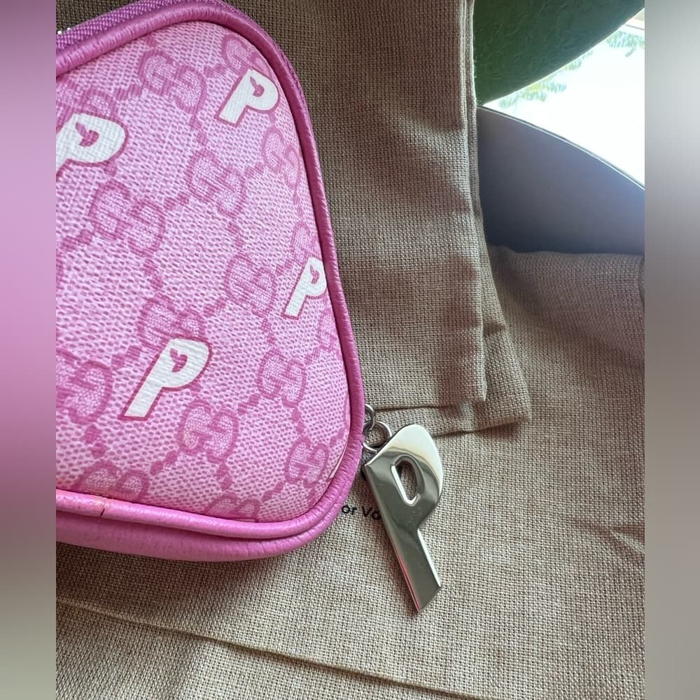 GUCCI x PALACE Pink Triferg Supreme GG Pink Coin Purse Limited Edition wit BOX - Thumbnail 3