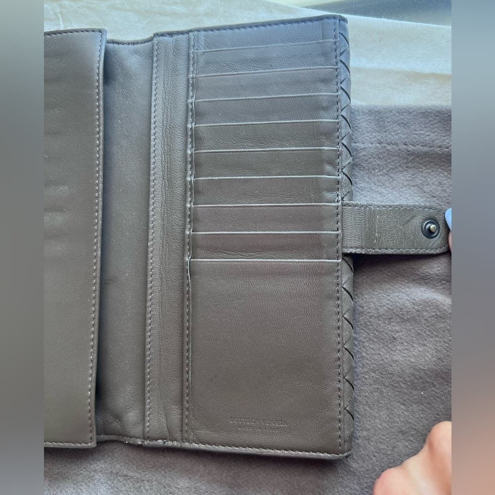 Bottega Veneta Intrecciato Snap Bifold Long Leather Card Wallet Brown Grey Color - Thumbnail 6