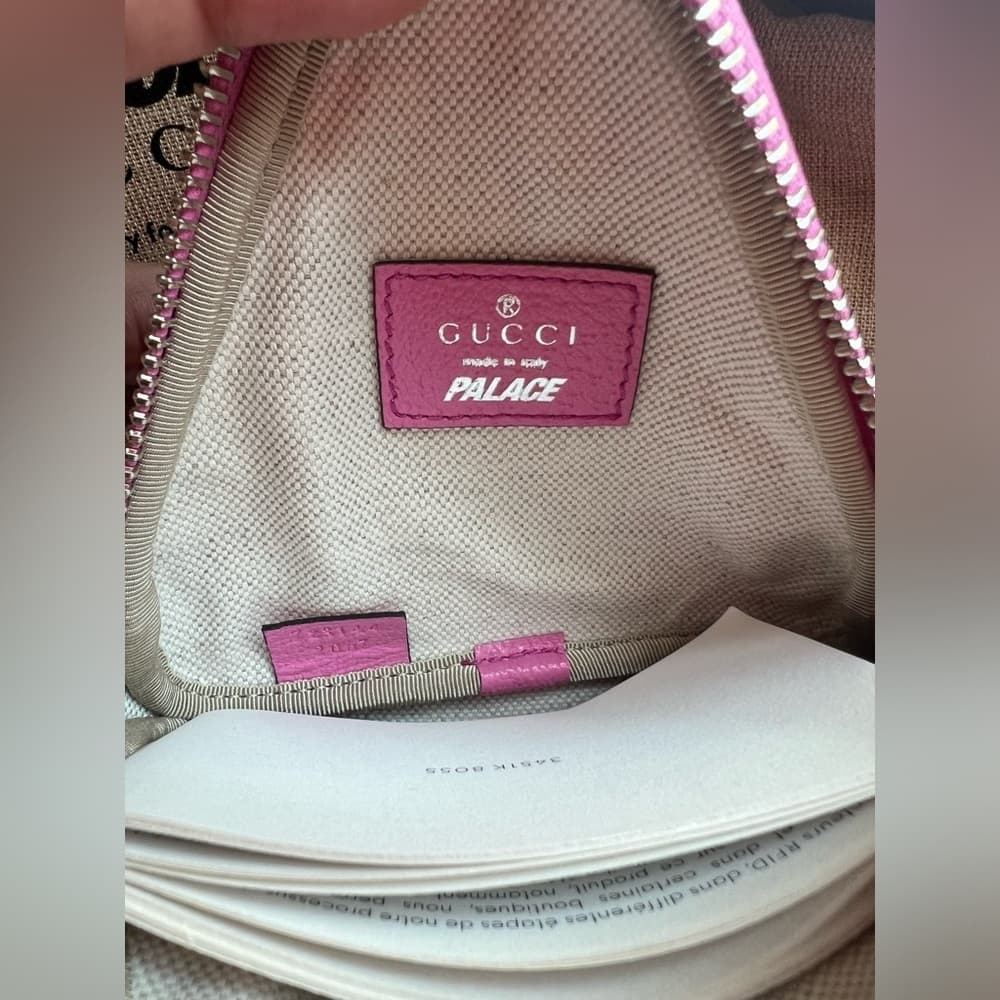 GUCCI x PALACE Pink Triferg Supreme GG Pink Coin Purse Limited Edition wit BOX - Thumbnail 4
