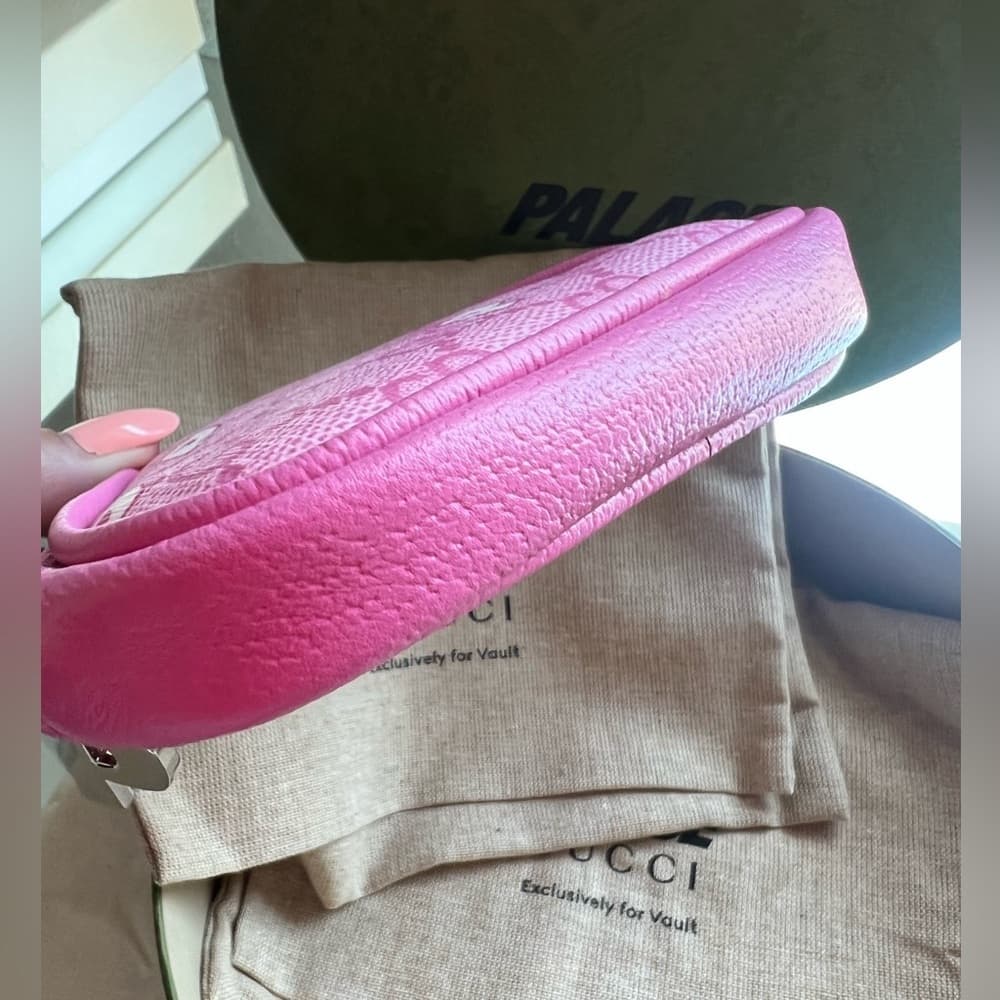 GUCCI x PALACE Pink Triferg Supreme GG Pink Coin Purse Limited Edition wit BOX - Thumbnail 9
