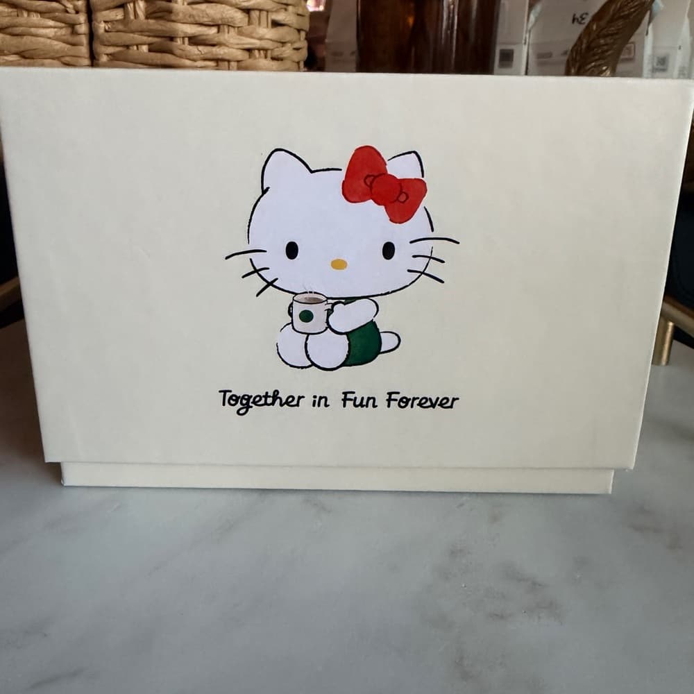 2025 Starbucks x Hello Kitty Sanrio Mug with Lid 16 oz Cup Limited Edition HTF - Thumbnail 2