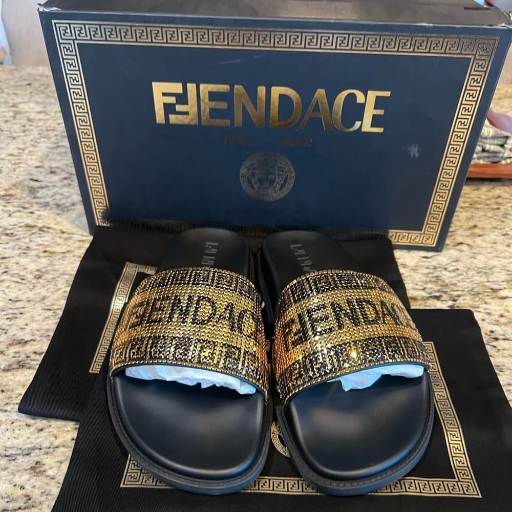 FENDACE Fendi x Versace Collab Gold Metal Mesh Black Pool Slides Rubber EU 40 - Thumbnail 10