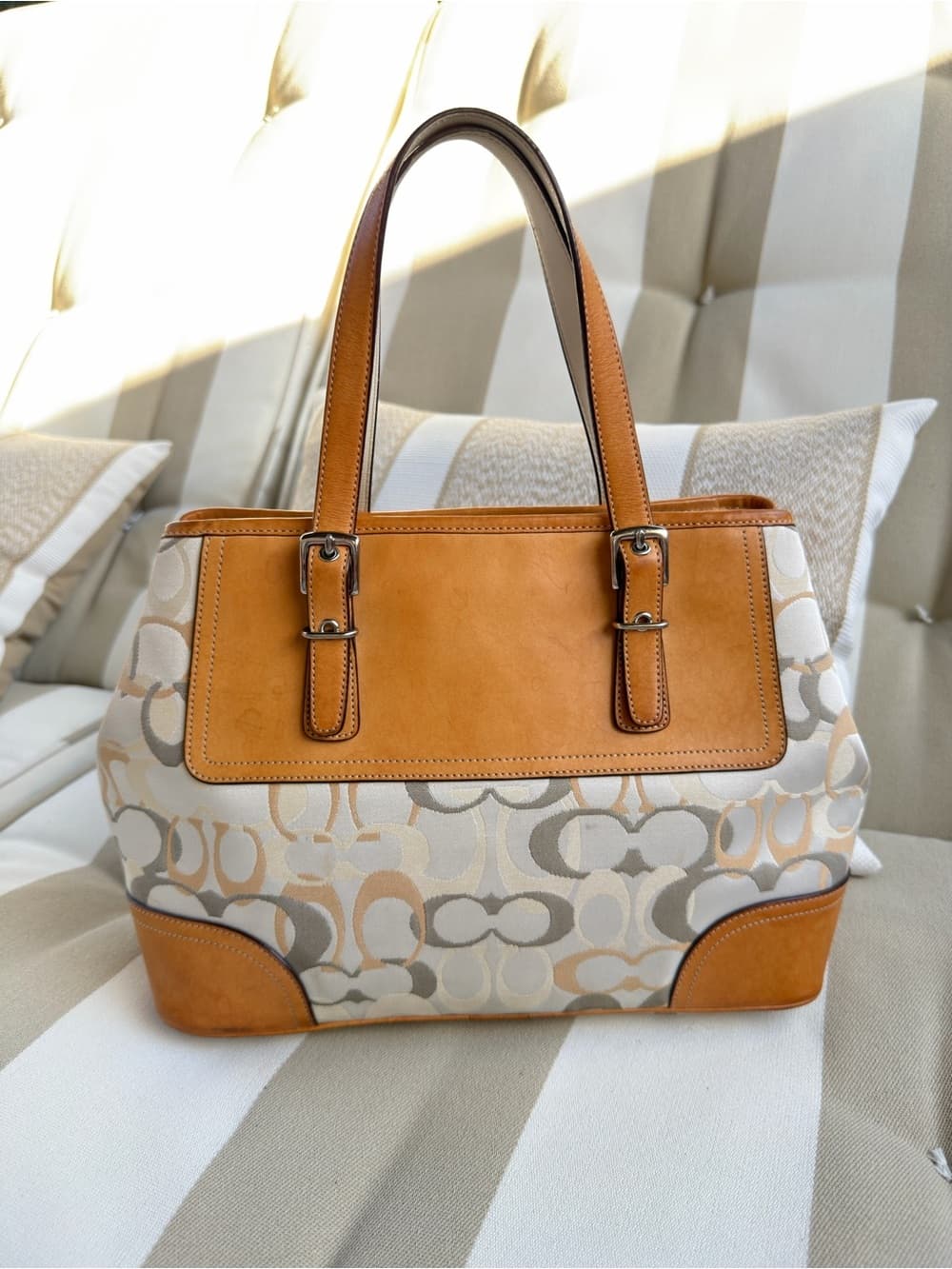 COACH Y2K Vintage Signature Jacquard Tote Bag Beige Tan Leather Y2K 7029 - Thumbnail 3
