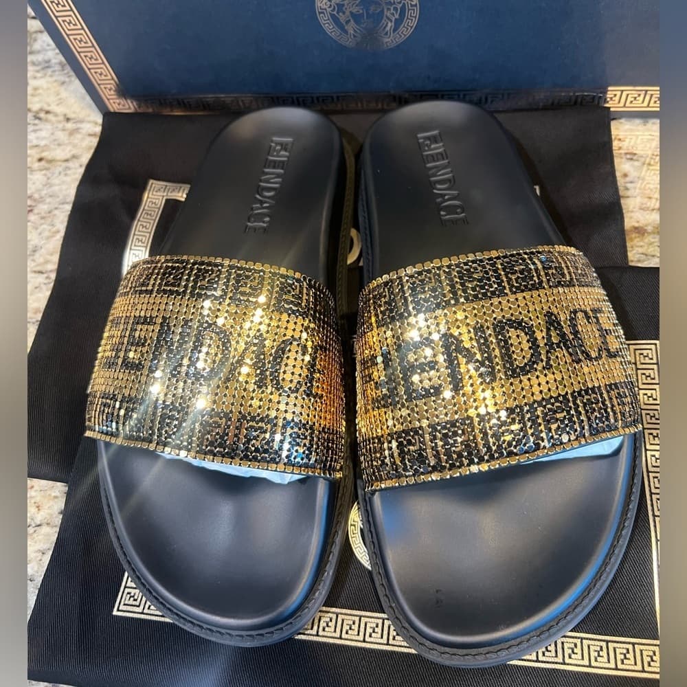 FENDACE Fendi x Versace Collab Gold Metal Mesh Black Pool Slides Rubber EU 40 - Thumbnail 8