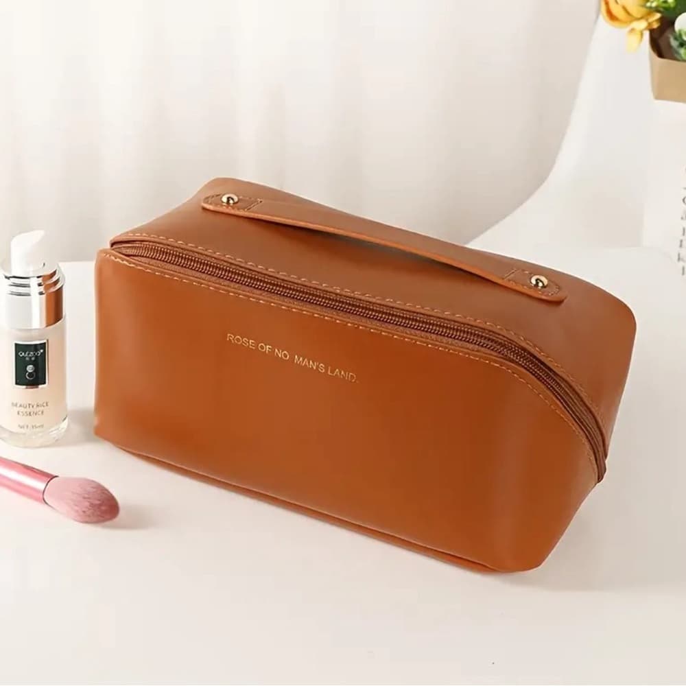 NEW Make Up Travel Toiletries Carry On Personal Bag 3 Separate Compartments - Thumbnail 10
