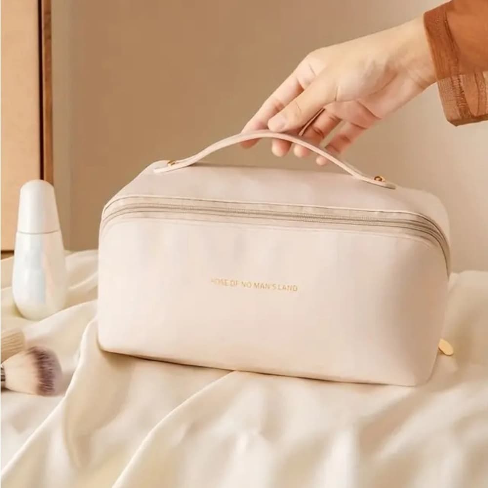 NEW Make Up Travel Toiletries Carry On Personal Bag 3 Separate Compartments - Thumbnail 6