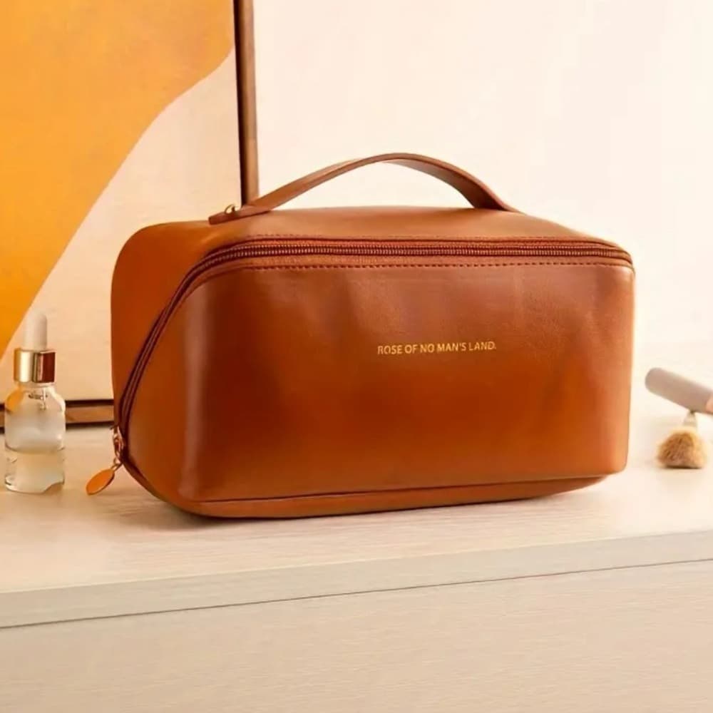 NEW Make Up Travel Toiletries Carry On Personal Bag 3 Separate Compartments - Thumbnail 7