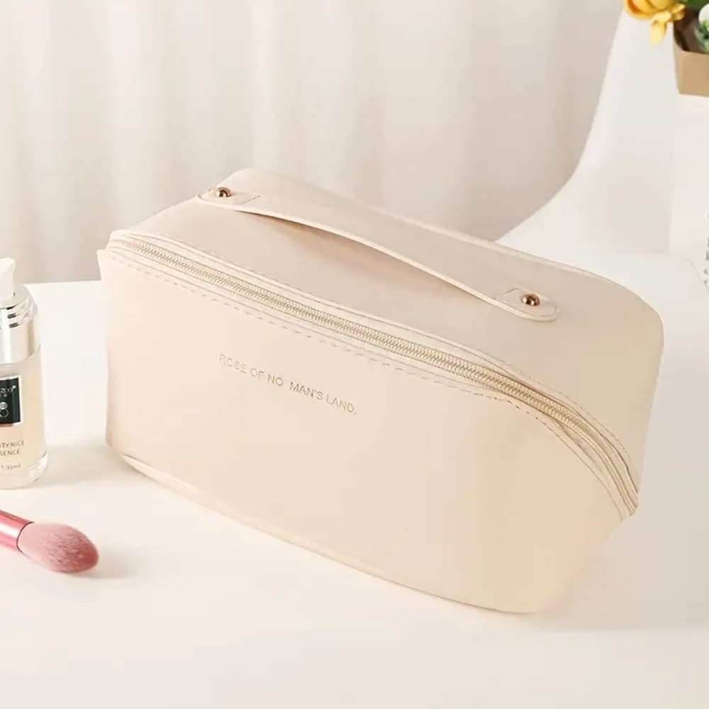 NEW Make Up Travel Toiletries Carry On Personal Bag 3 Separate Compartments - Thumbnail 8