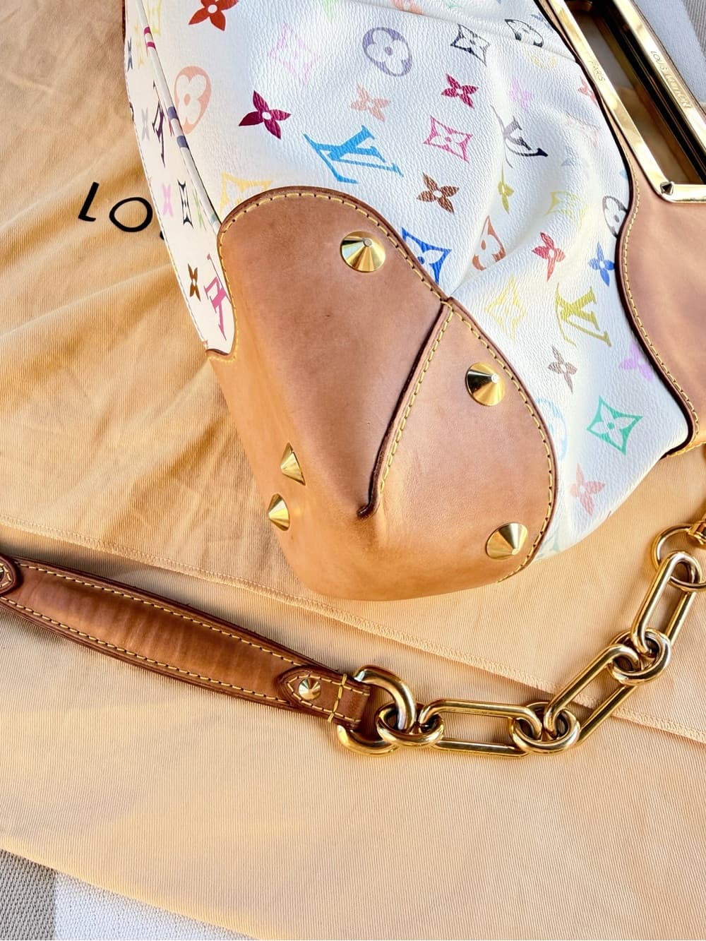 Louis Vuitton Murakami JUDY MM White Multicolor Shoulder Tote Handbag RARE! - Thumbnail 3