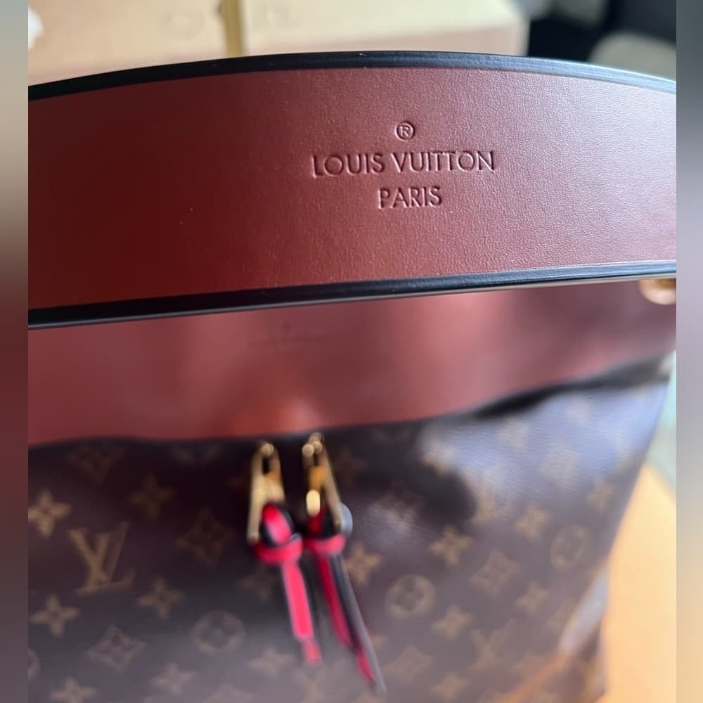 Louis Vuitton GM TUILERIES BESACE HOBO Monogram Camel Leather Shoulder Tote Bag - Thumbnail 6