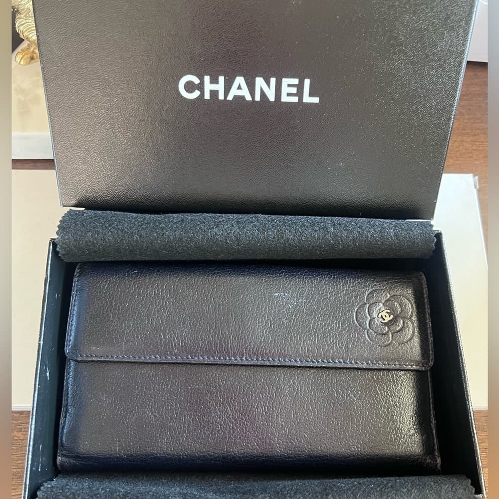 CHANEL Rose Empreinte Leather Wallet with Box and Card - Thumbnail 5