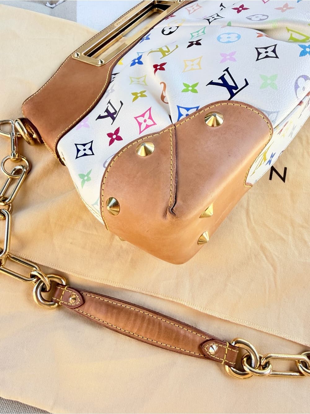 Louis Vuitton Murakami JUDY MM White Multicolor Shoulder Tote Handbag RARE! - Thumbnail 4