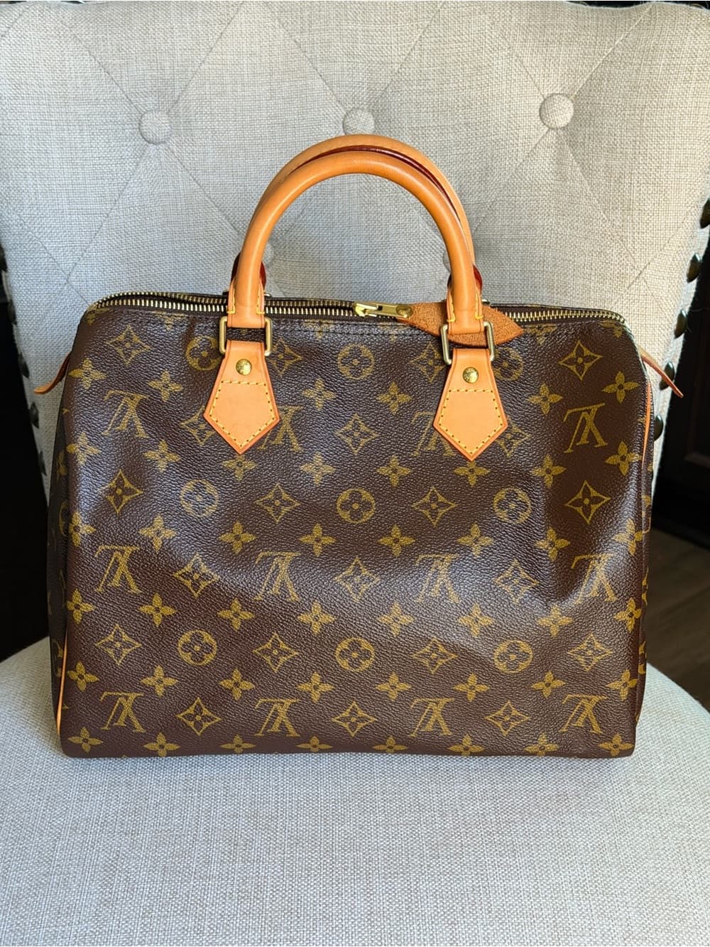 Louis Vuitton Speedy 30 Classic Monogram Canvas Tote Bag Excellent Condition - Thumbnail 2